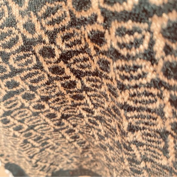 Bebe Wide Sparkling  Scarf/Wrap for Women - Picture 14 of 14